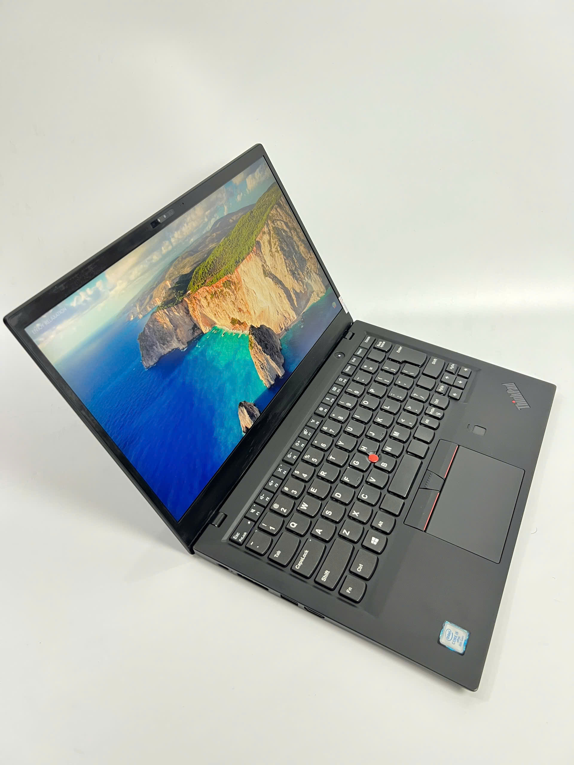 Lenovo ThinkPad X1 Carbon Gen 6/Core i5/ Ram 8GB &#8211; 16GB/ SSD 256GB/ 14 inch FHD