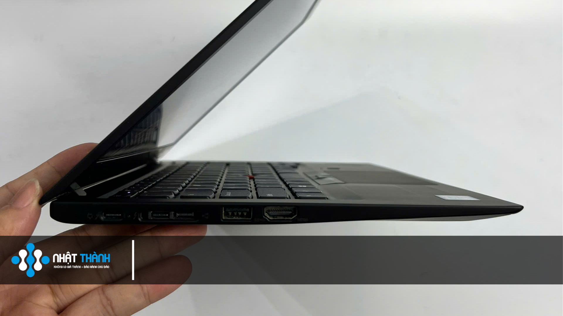 Kinh nghiệm mua laptop cho sinh viên mới nhất 2025