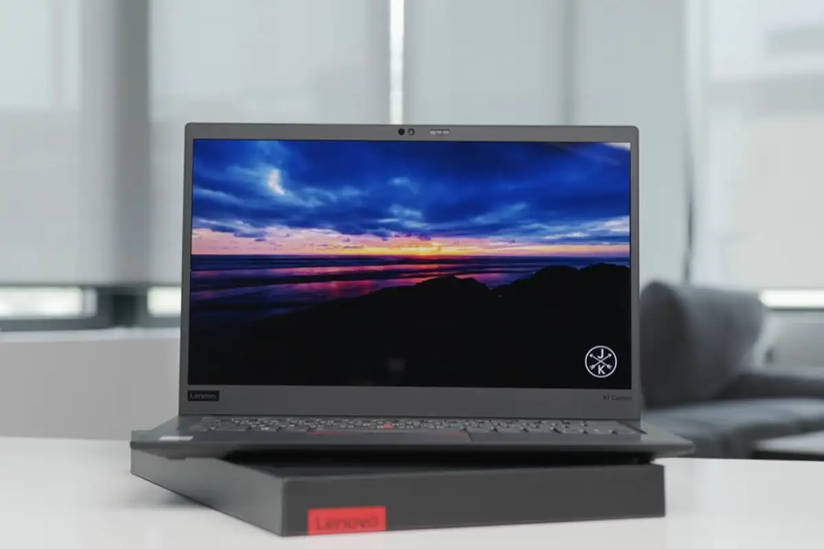Lenovo ThinkPad X1 Carbon Gen 8/Core i7-10510U/Ram 16GB/SSD 256GB FHD Cảm ứng (Nhiều cấu hình)