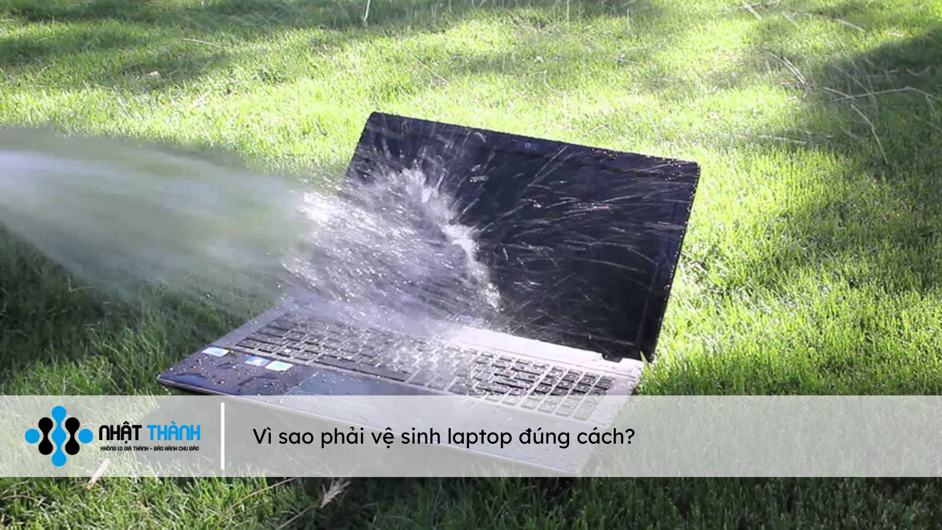Vì sao phải vệ sinh laptop đúng cách?