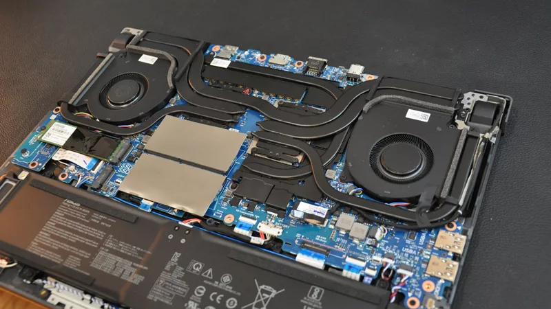 Bí Quyết Kéo Dài Tuổi Thọ Laptop Đến 5 Năm: Hướng Dẫn Chăm Sóc Đúng Cách Từ A Đến Z