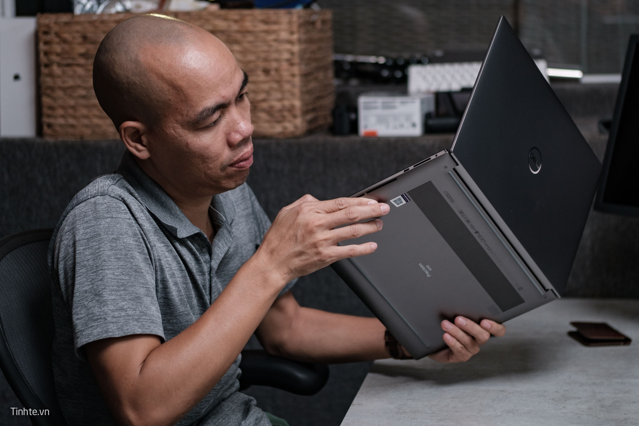 DELL Precision 5550/Core i7 10750H /16GB/ SSD 512GB/NVIDIA GeForce Quadro T1000 4GB DDR5 /15.6 inch WUXGA (1920&#215;1200)